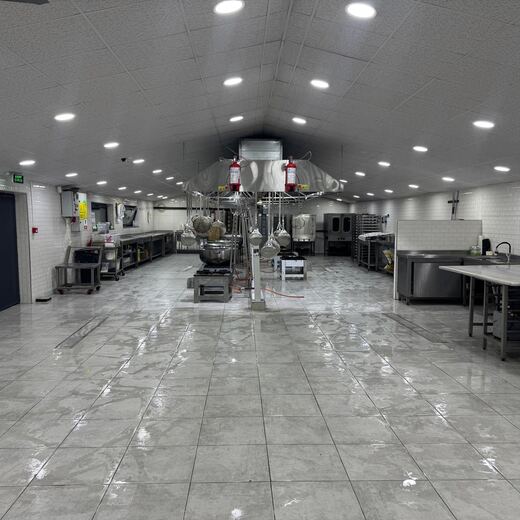 Trakya Catering geniş mutfak alanı